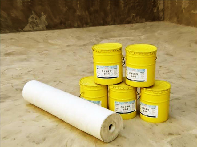 Highly efficient waterproofer for paint (TP-300LC)