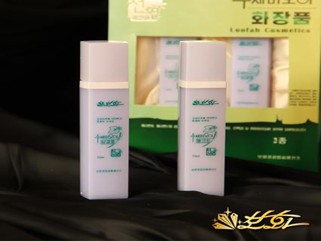 Loofah Cosmetics (2 Items/Set)